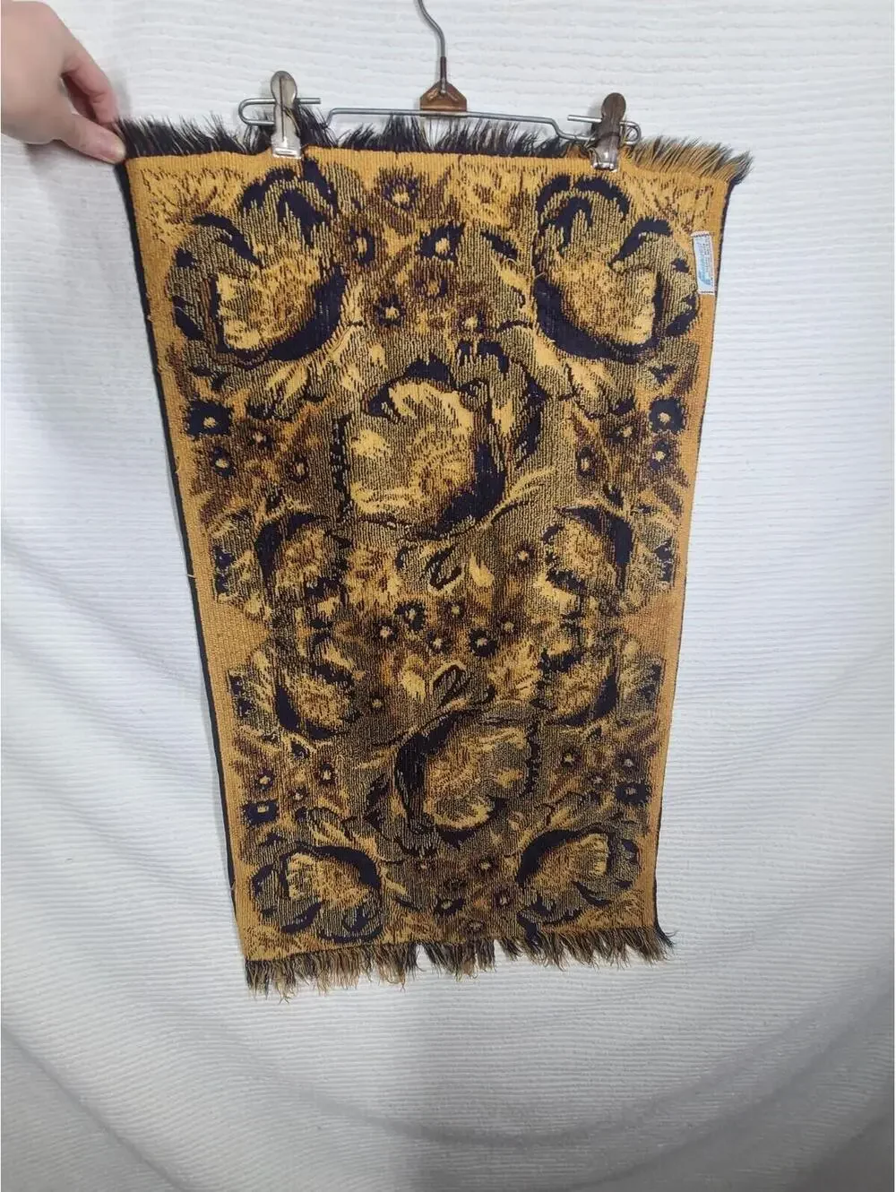 Vtg 70s Fieldcrest Poppies Bath Towel Black Gold 100% Cotton Bathmat Retro Rare